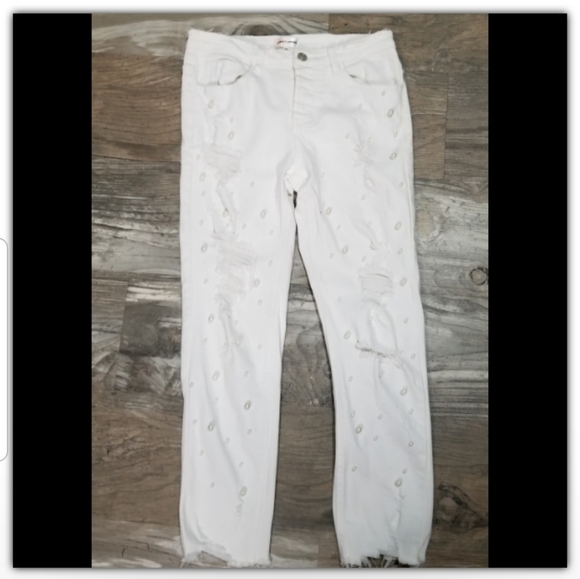 Sunset + Spring with with faux pearl accents - Picture 2 of 4